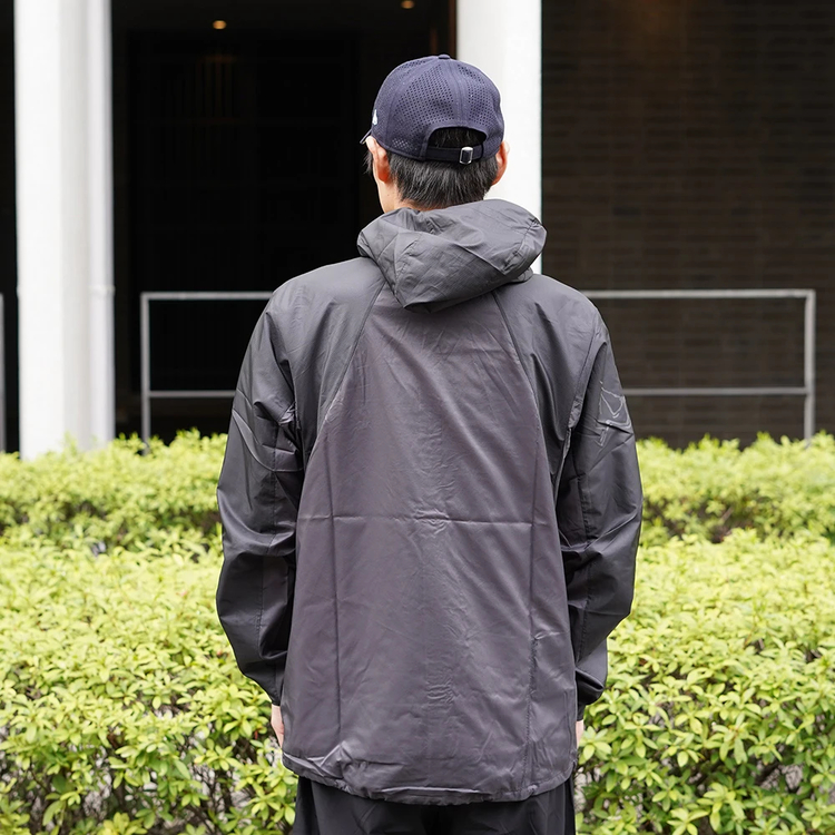 美品　ARC'TERYX ノーバン ウィンドシェル フーディ メンズ　L Norvan Windshell Hoody M （ノーバン ウィンドシェル フーディ