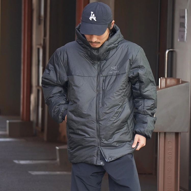 新品 タグ付き　ARCTERYX ニュークレイSVパーカー L Nuclei SV Parka Men's – Arc'teryx Tokyo Ginza