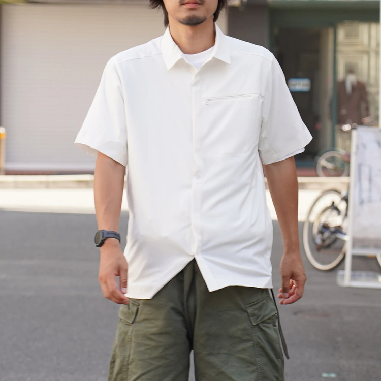 ARC'TERYX ショートスリーブスカイラインシャツ ホワイト Mサイズ アークテリクス]スカイライン ショートスリーブ シャツ メンズ / ARC