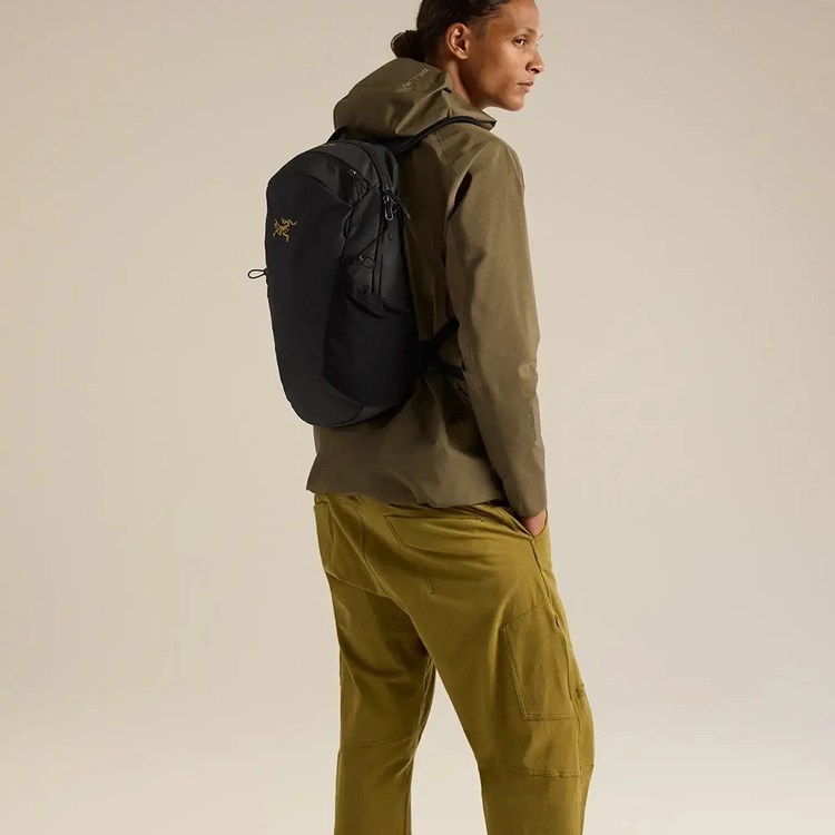 アークテリクス]マンティス 16 バックパック / ARC'TERYX