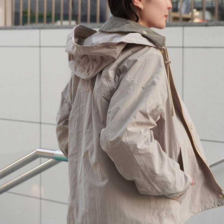 バブアー]ライトウェイトトランスポートフーディ別注 / BARBOUR