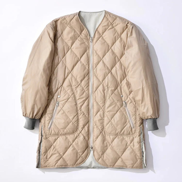 マニュアルアルファベット]FTQリバースダウンコート / Manual Alphabet