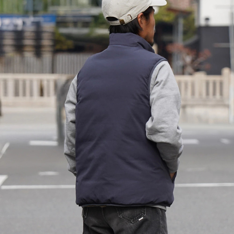 【美品】パタゴニア リバーシブル コットン コーデュロイダウンベスト Sサイズ パタゴニア リバーシブル コットン コーデュロイダウンベスト Sサイズ