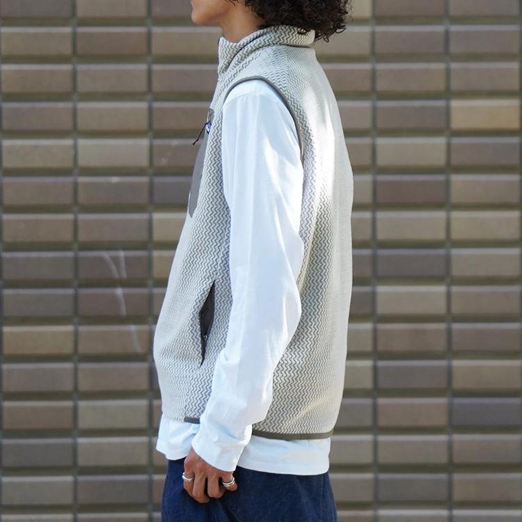 パタゴニア]メンズ・R1 エア・ベスト / patagonia（パタゴニア