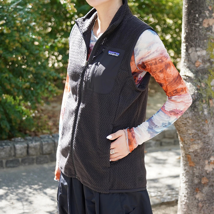 パタゴニア]ウィメンズ・R1 エア・ベスト / patagonia（パタゴニア