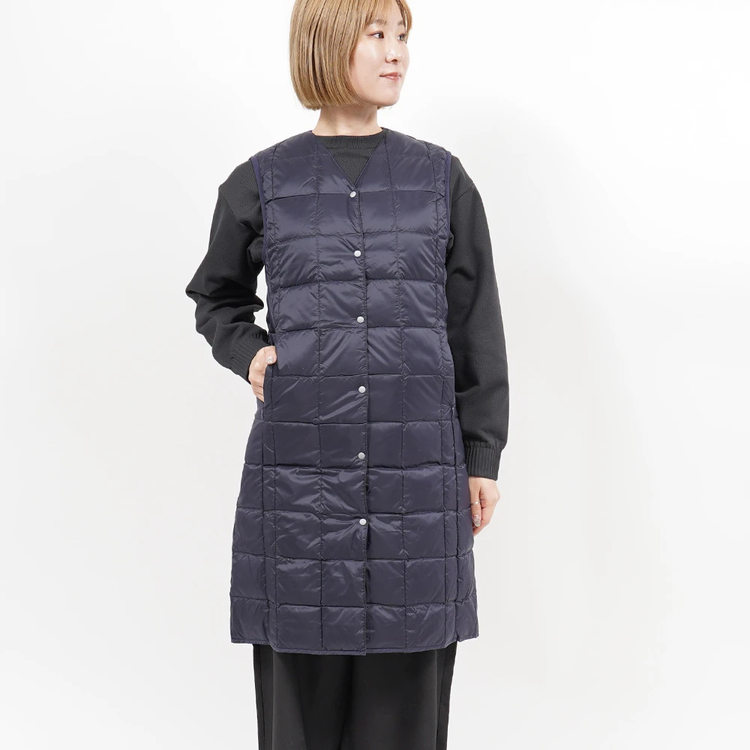 タイオン]ベーシック Vネック ロングダウンベスト / TAION（タイオン