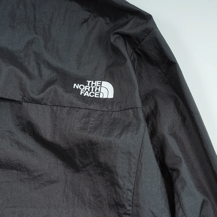 ザ・ノース・フェイス]ダイアモンドフューズアクションウィンド
