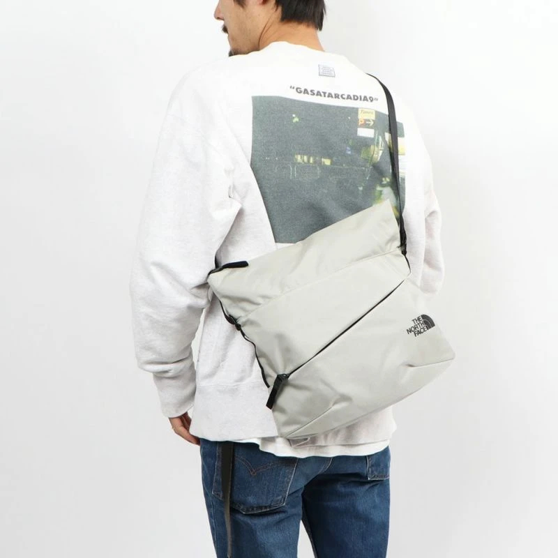 ザ・ノース・フェイス]ピレネーショルダーL / THE NORTH FACE（ザ