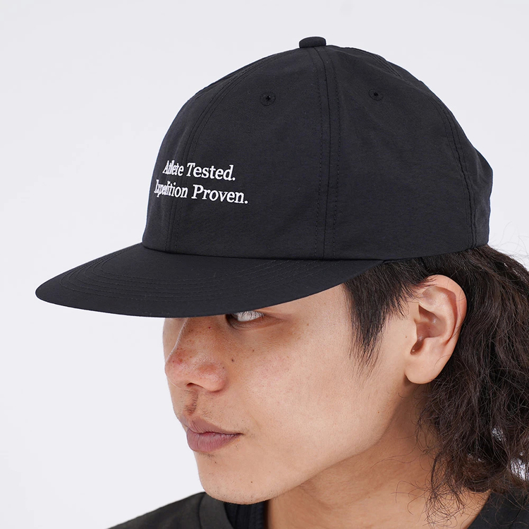 ザ・ノース・フェイス]ワードエンブロイドシックスパネルキャップ