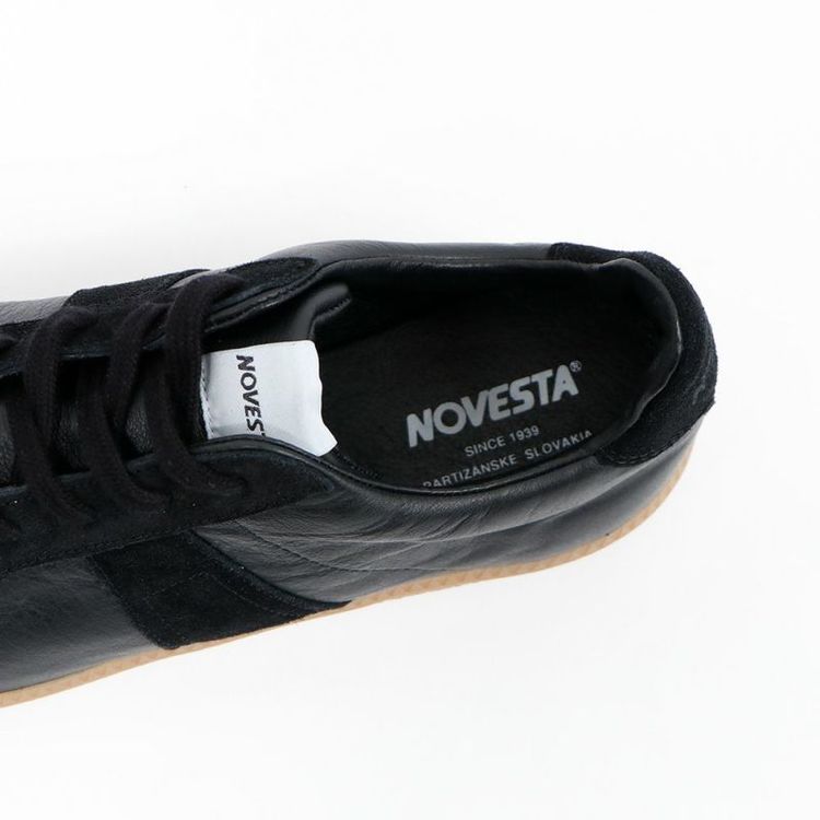 Novesta ブラック スニーカー　since1939 ◇NOVESTA（ノヴェスタ）MARATHON RUNNER SUPER TRAIL ALL BLACK