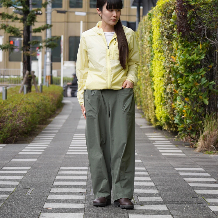 アクシーズクインエレメンツ]ソフトシェルのカーブパンツ / AXESQUIN