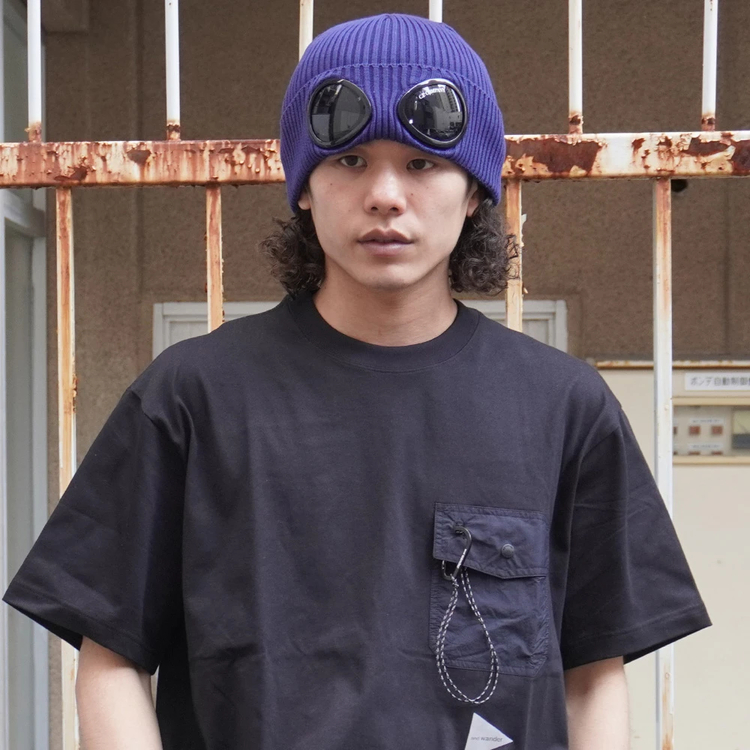 C.P. COMPANY ゴーグル付きニット帽　パープル シーピーカンパニー]コットン ゴーグル ビーニー / C.P. COMPANY